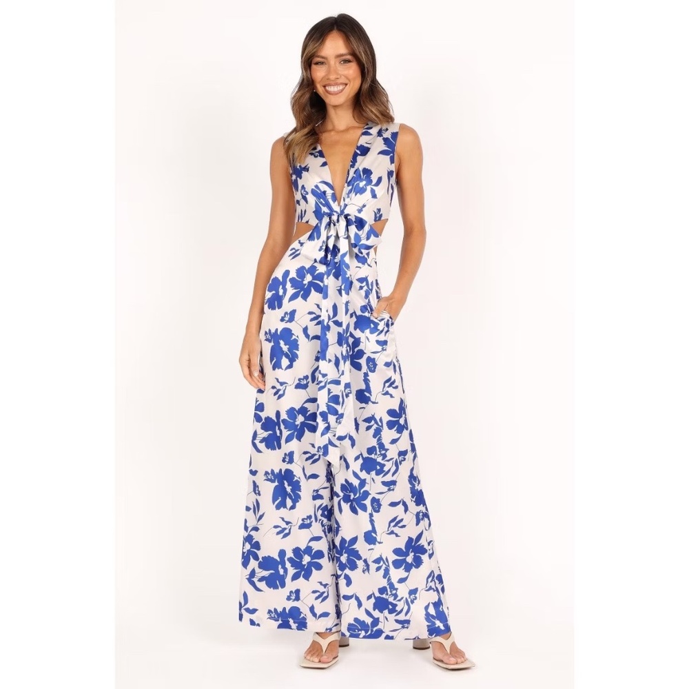 NWT Petal and Pup Womens Lulu Wrap Front Jumpsuit - Blue Floral L